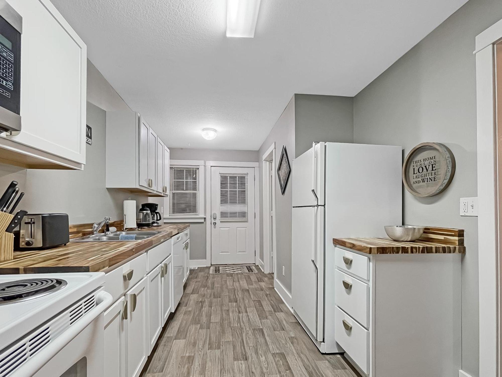 Вилла Chic 2Br Duplex Free Parking Near Hospitals Де-Мойн Экстерьер фото